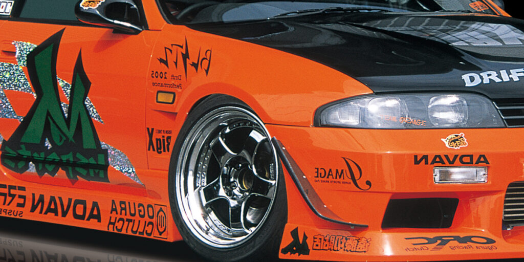 R33 SKYLINE 2Dr 
フロントフェンダー