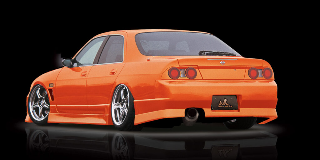 R33 SKYLINE 4dr